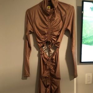 Light champagne dress, Size M fit really nice